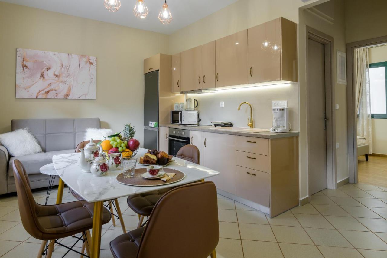 Nikola'S & Joanna'S Apartments Аргостолион Екстериор снимка